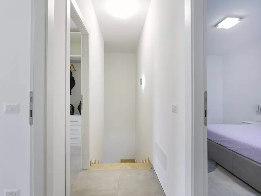Immagine 21 di Casa semindipendente in vendita  in via viterbo 10 a Anzio