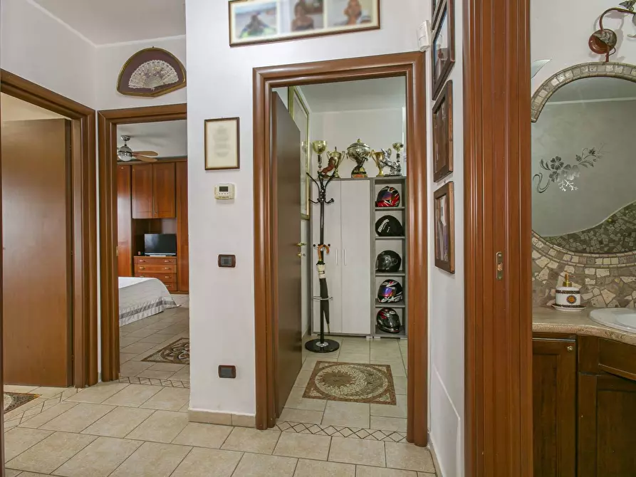 Immagine 33 di Villa in vendita  in via stromboli 8 a Aprilia
