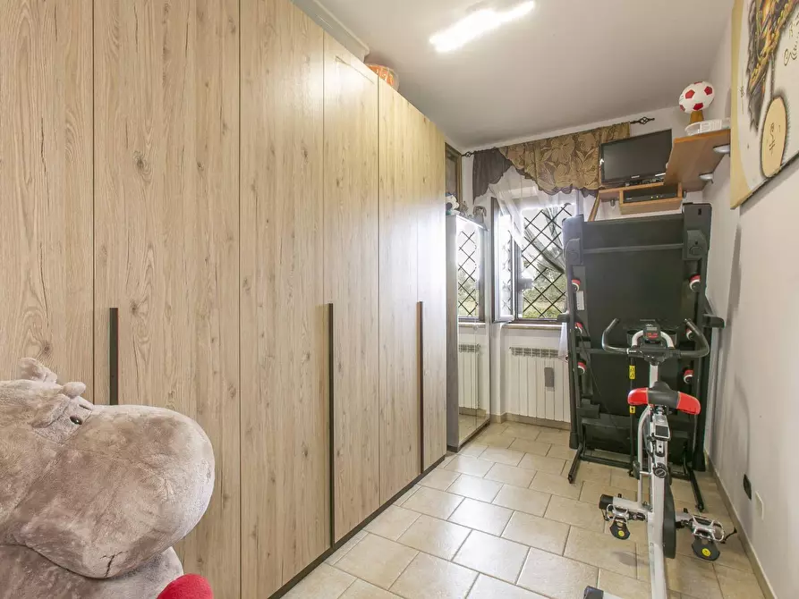 Immagine 43 di Villa in vendita  in via stromboli 8 a Aprilia