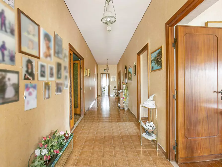 Immagine 20 di Villa in vendita  in strada vicinale della macina 14 a Genzano Di Roma