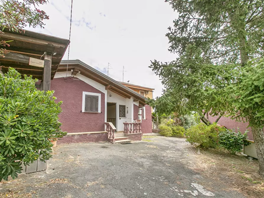 Immagine 3 di Villa in vendita  in strada vicinale della macina 14 a Genzano Di Roma