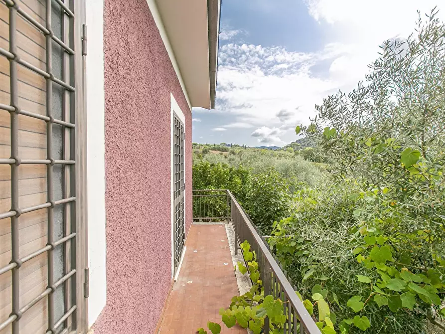 Immagine 40 di Villa in vendita  in strada vicinale della macina 14 a Genzano Di Roma