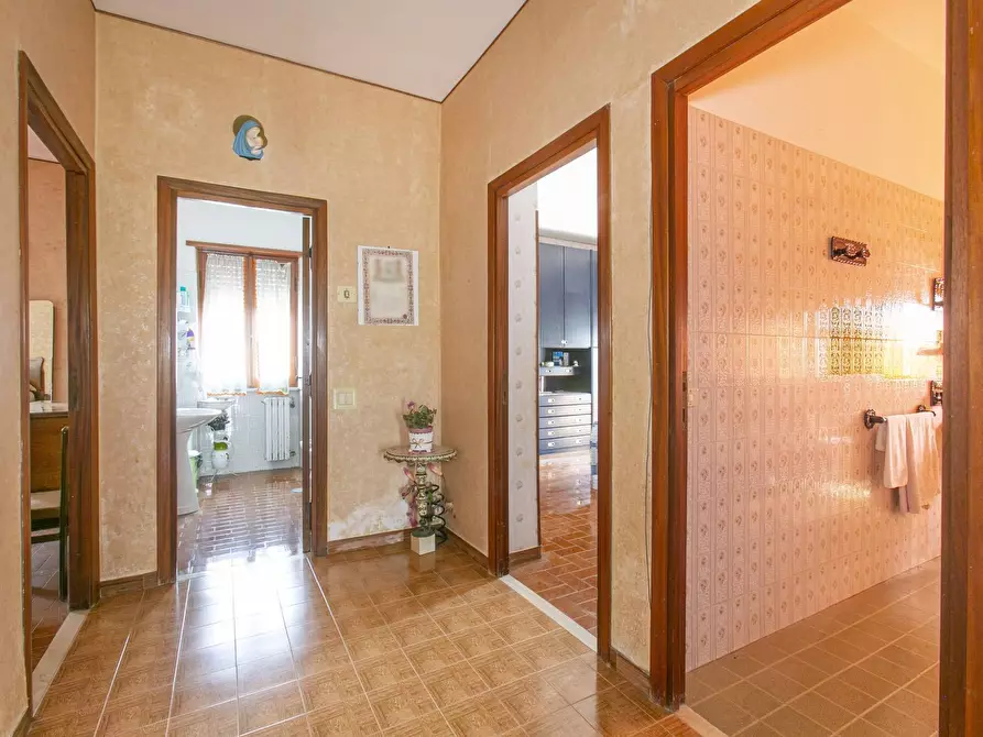 Immagine 29 di Villa in vendita  in strada vicinale della macina 14 a Genzano Di Roma
