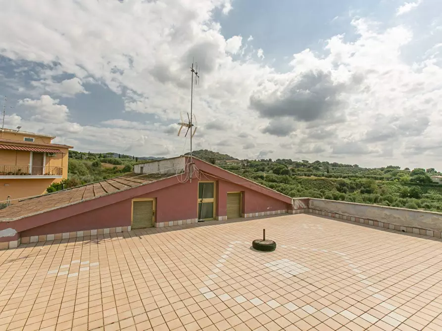 Immagine 41 di Villa in vendita  in strada vicinale della macina 14 a Genzano Di Roma
