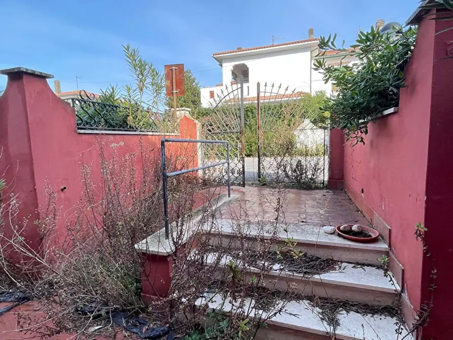 Immagine 8 di Villa in vendita  in via coghinas 4 a Ardea