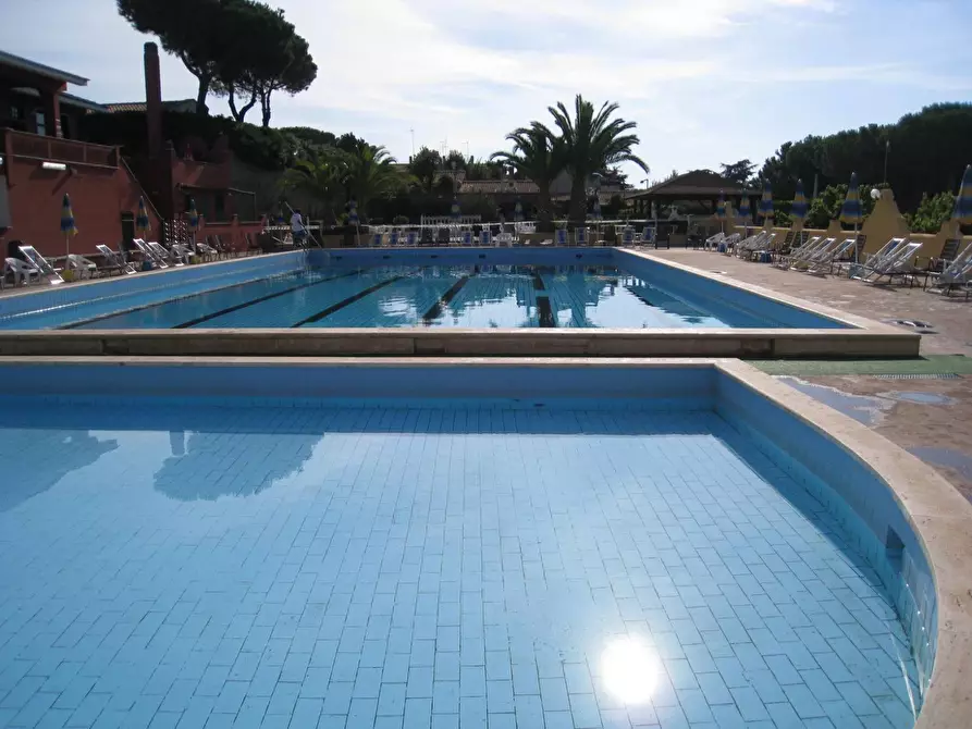 Immagine 15 di Villa in vendita  in via coghinas 4 a Ardea