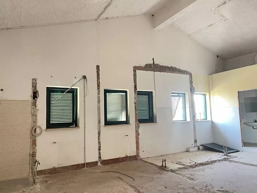 Immagine 29 di Villa in vendita  in via coghinas 4 a Ardea