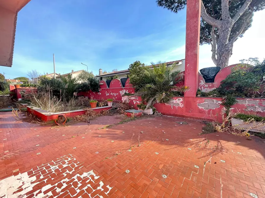 Immagine 35 di Villa in vendita  in via coghinas 4 a Ardea