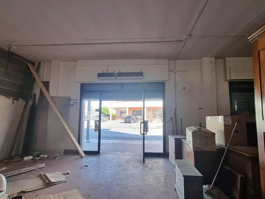 Immagine 4 di Locale commerciale in affitto  in Via Ticino 43 a Ardea