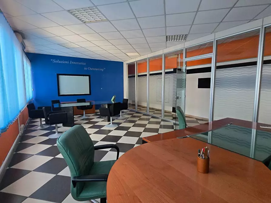 Immagine 16 di Ufficio in affitto  in Via De La Comunella 188-200 a Roma