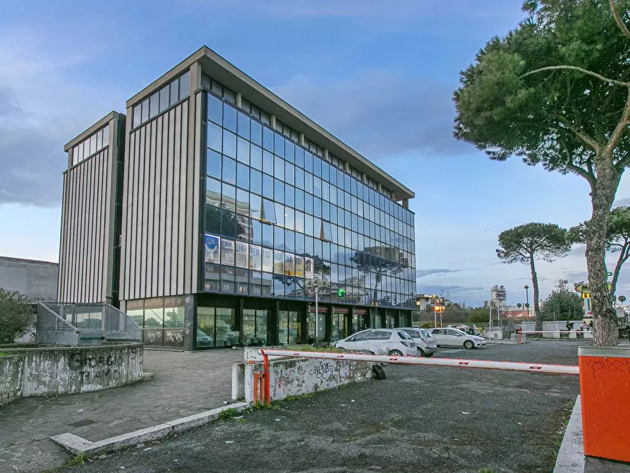 Immagine 3 di Ufficio in vendita  in Via del Mare 2D a Pomezia