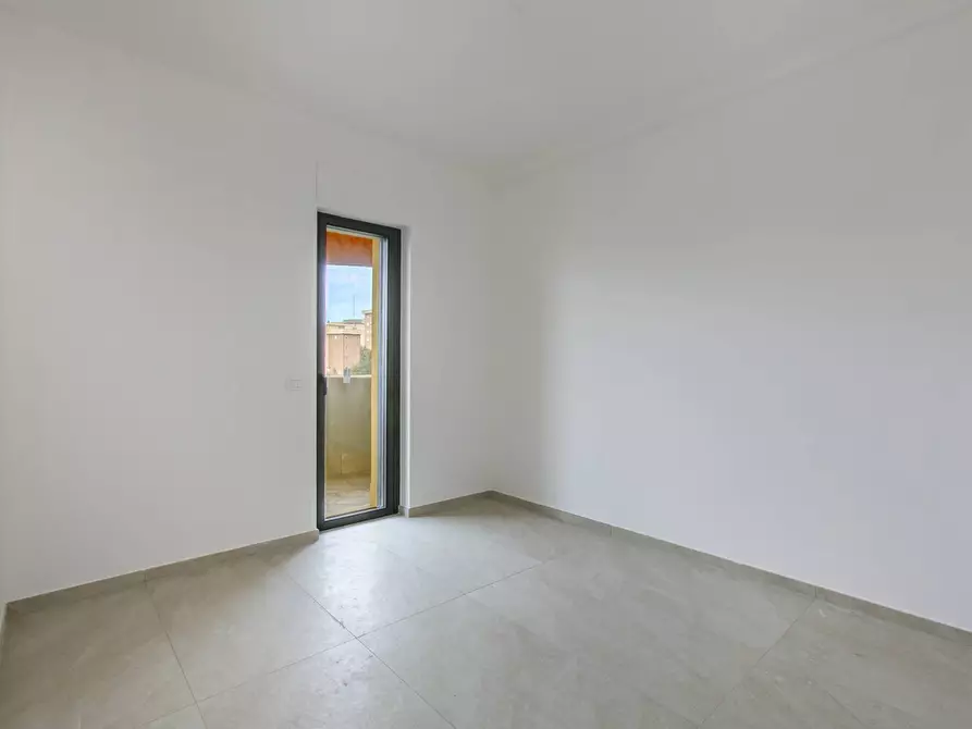 Immagine 26 di Appartamento in vendita  in Via Tiberio a Aprilia