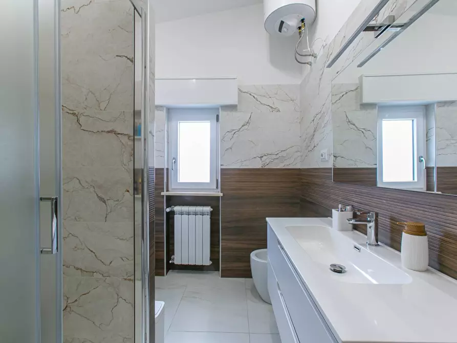 Immagine 4 di Appartamento in vendita  in via tevere 1 a Aprilia