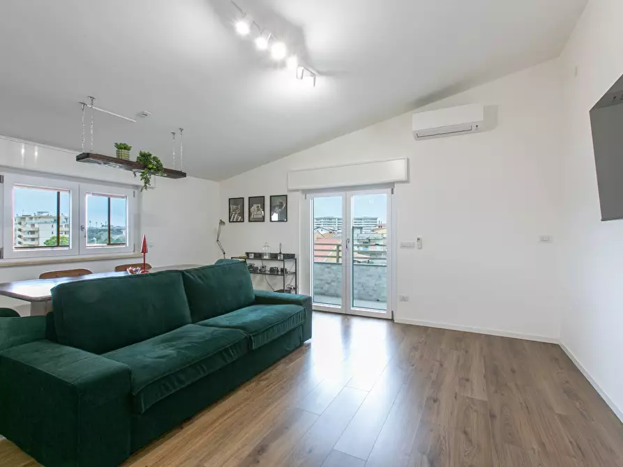 Immagine 20 di Appartamento in vendita  in via tevere 1 a Aprilia