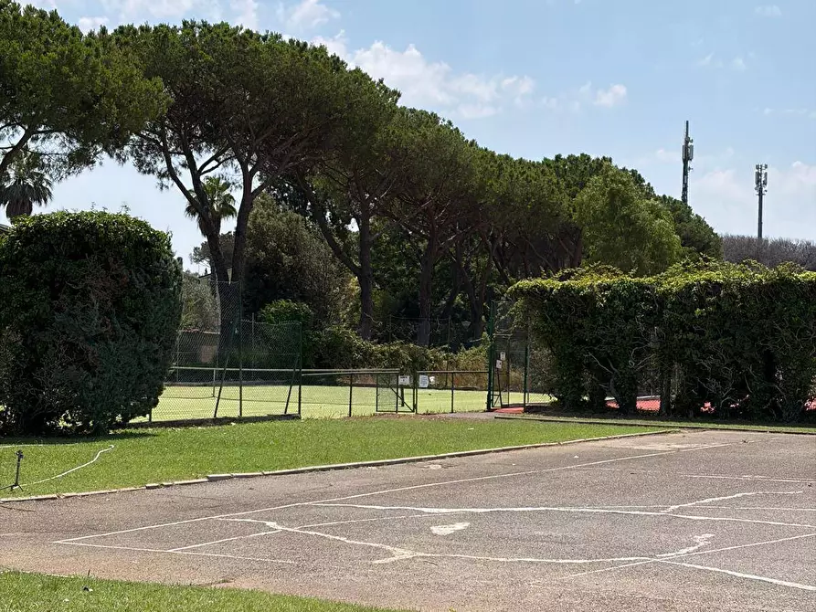 Immagine 29 di Appartamento in vendita  in Largo Nearco 5 a Roma