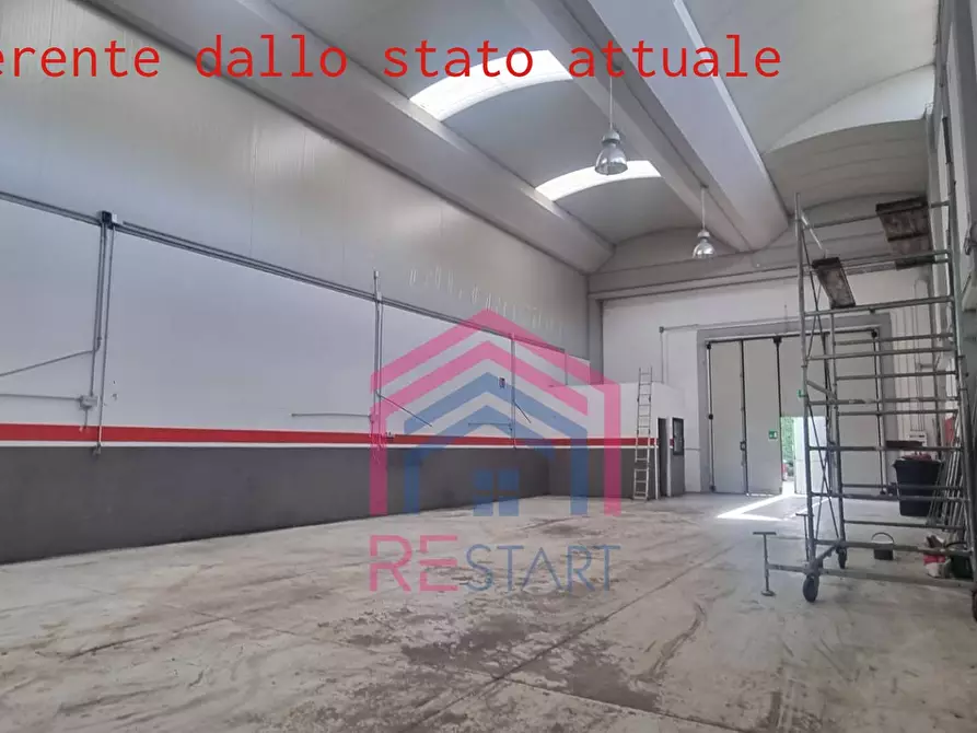 Immagine 14 di Capannone industriale in affitto  in Via dei Castelli Romani 54 a Pomezia