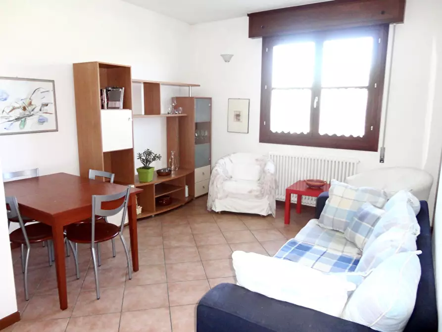 Immagine 15 di Appartamento in affitto  in Via Viola Liuzzo a Ferrara