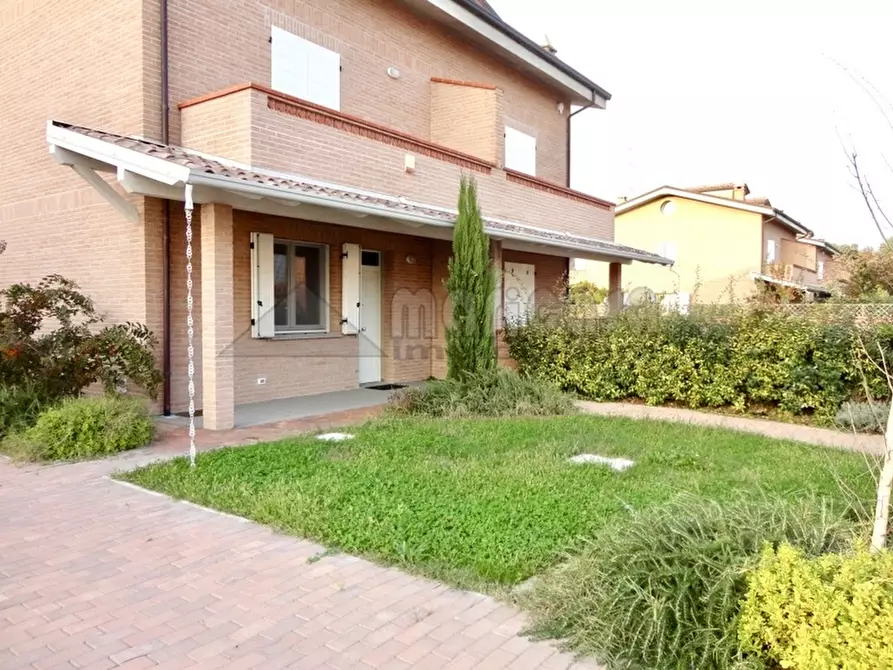 Immagine 24 di Villetta a schiera in affitto  in via Madonna Boschi a Vigarano Mainarda