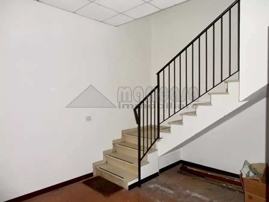 Immagine 15 di Ufficio in affitto  in Via Maria Majocchi Plattis a Ferrara