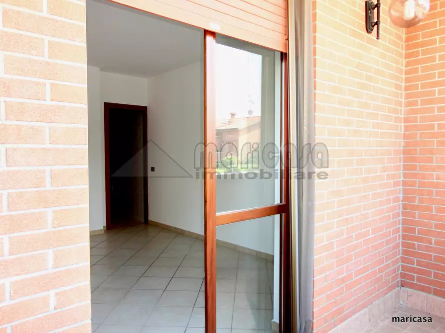 Immagine 15 di Appartamento in affitto  in via Cavallari a Ferrara
