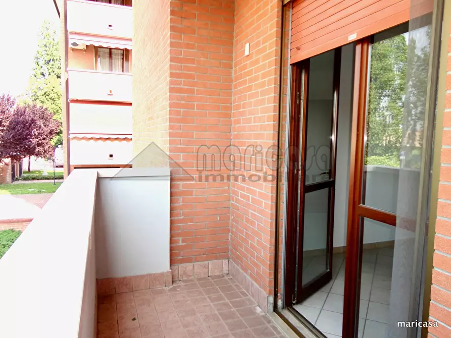 Immagine 16 di Appartamento in affitto  in via Cavallari a Ferrara