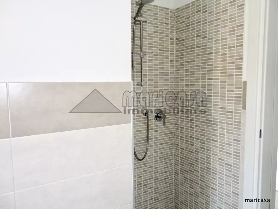 Immagine 22 di Appartamento in affitto  in Viale Venticinque Aprile a Ferrara