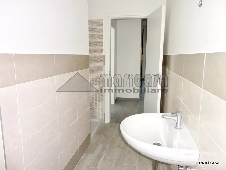 Immagine 13 di Appartamento in affitto  in Viale Venticinque Aprile a Ferrara