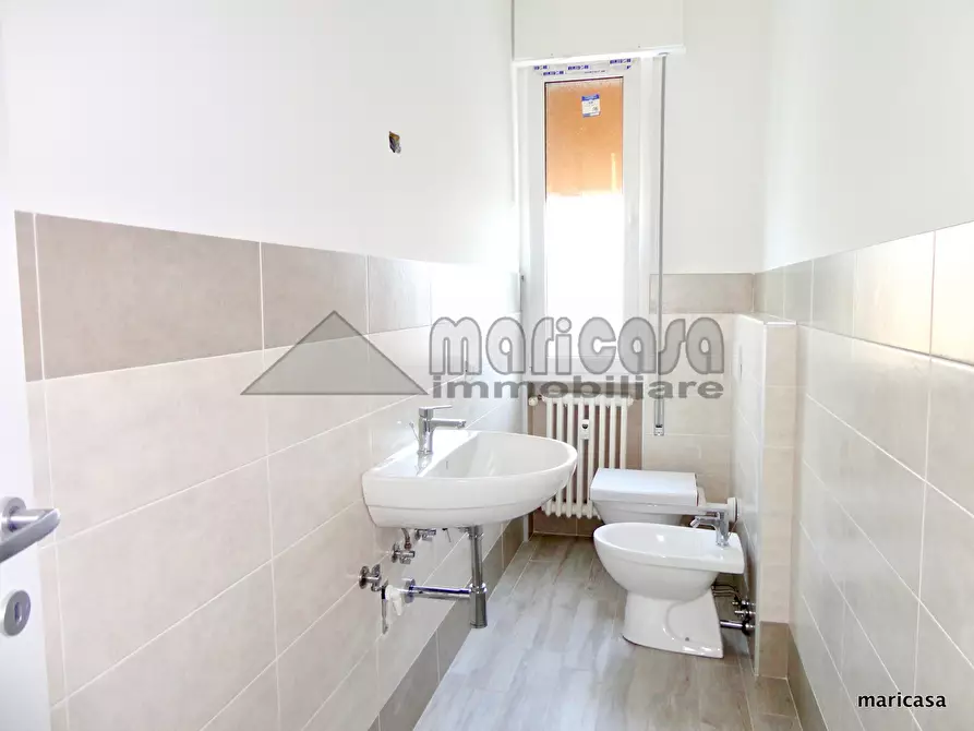 Immagine 12 di Appartamento in affitto  in Viale Venticinque Aprile a Ferrara