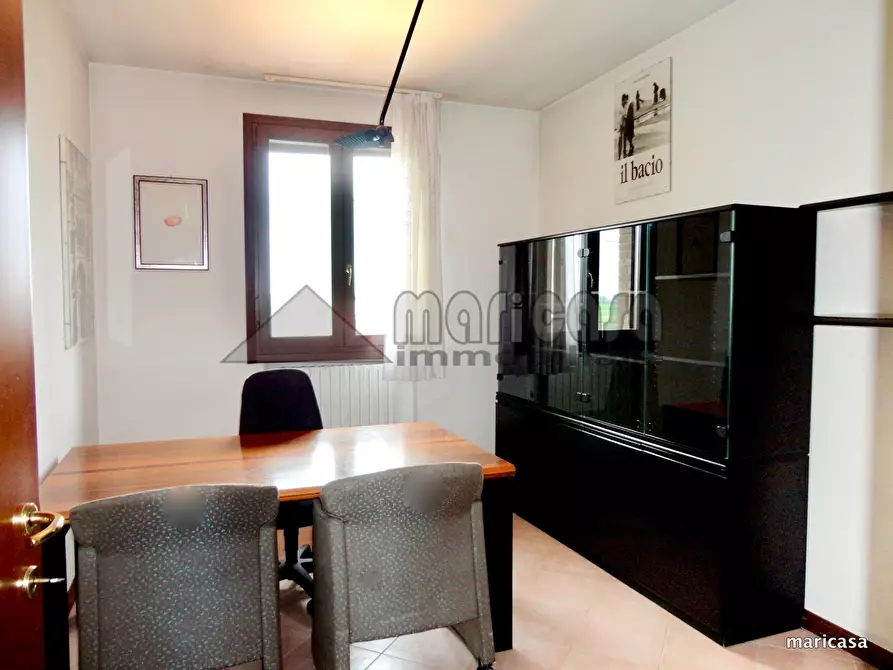 Immagine 10 di Appartamento in vendita  in via Madonna Boschi a Vigarano Mainarda