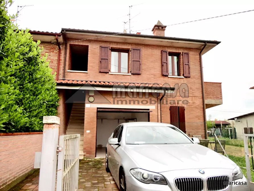 Immagine 6 di Appartamento in vendita  in via Madonna Boschi a Vigarano Mainarda