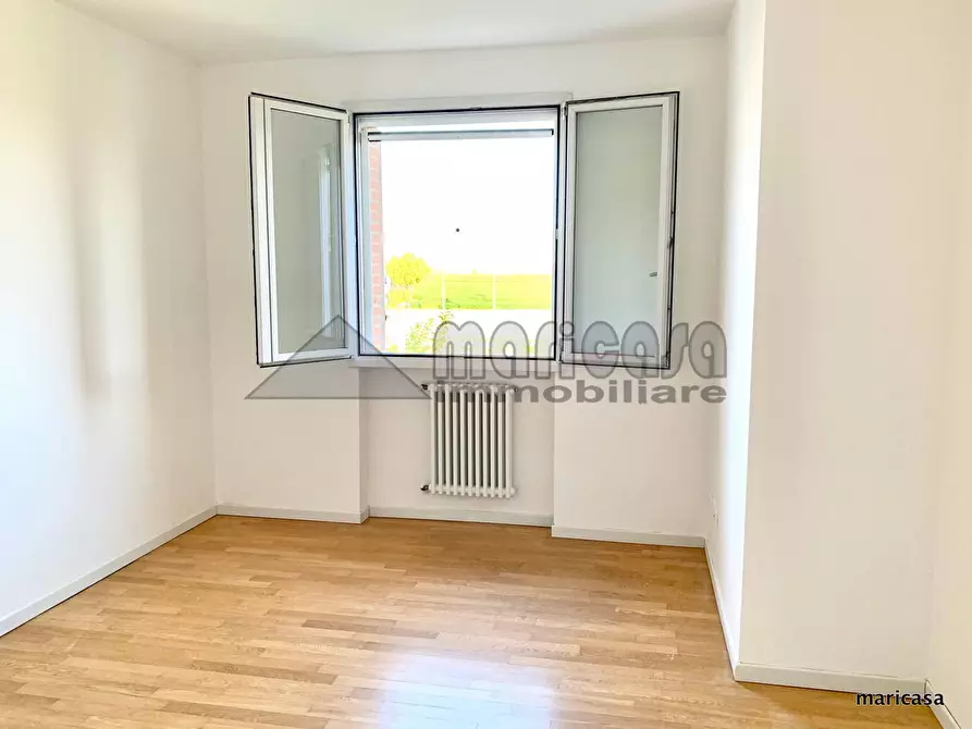 Immagine 23 di Appartamento in vendita  in via Madonna Boschi a Vigarano Mainarda