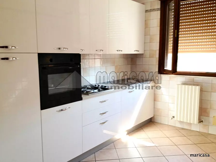 Immagine 7 di Appartamento in affitto  in Via Ferruccio Parri a Ferrara