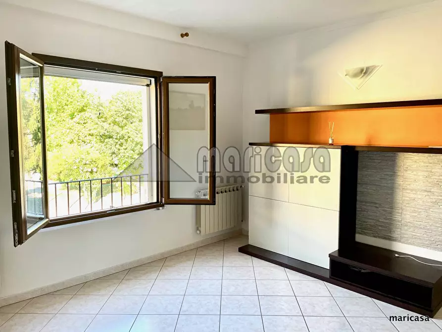 Immagine 3 di Appartamento in affitto  in Via Monte Oliveto a Ferrara