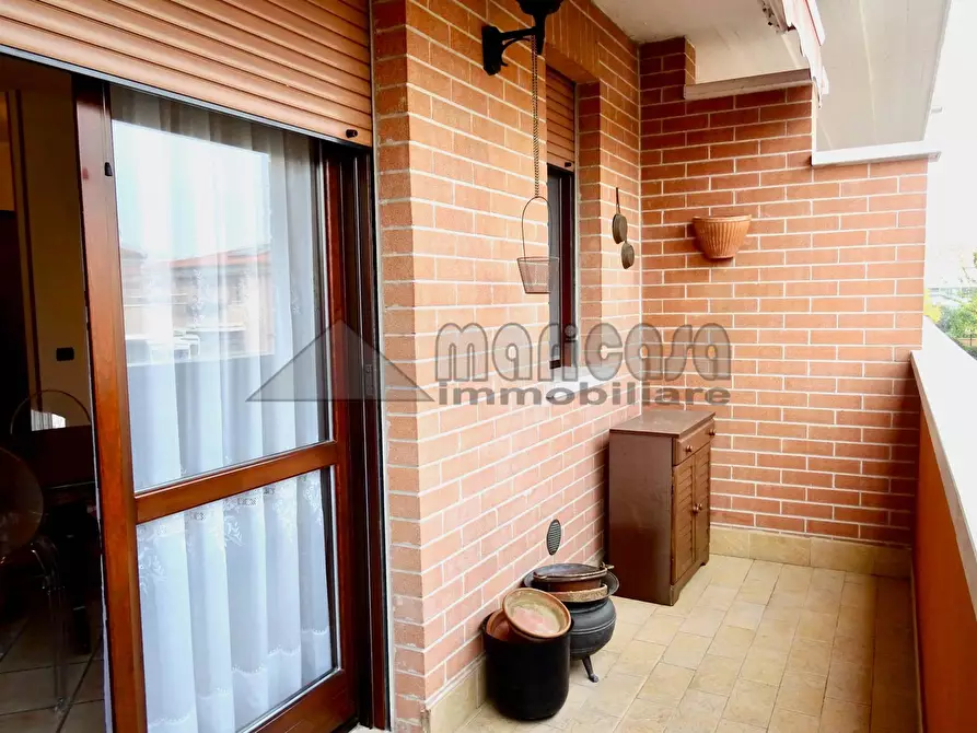 Immagine 6 di Appartamento in affitto  in via Rossellini a Ferrara