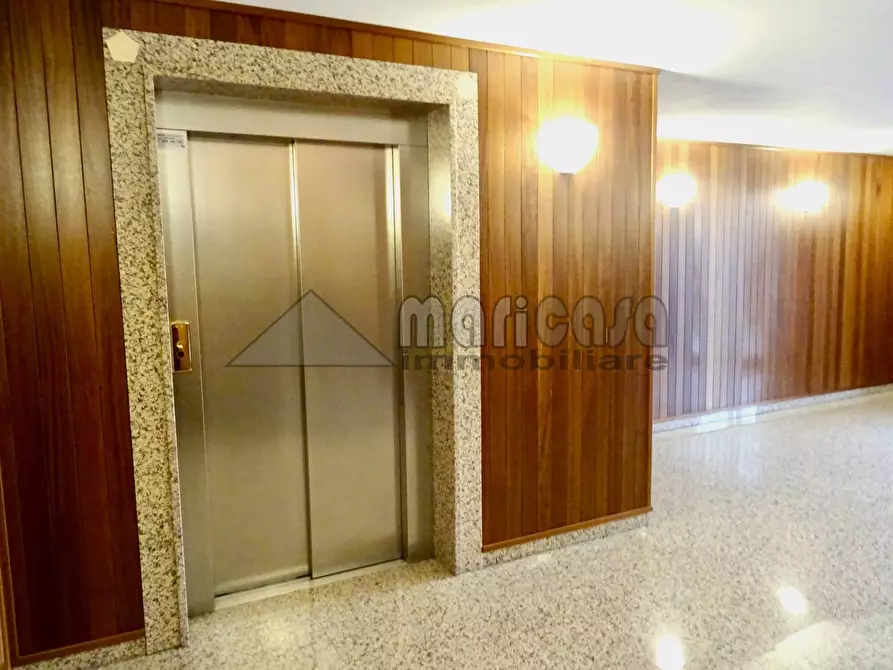 Immagine 26 di Appartamento in affitto  in via Rossellini a Ferrara