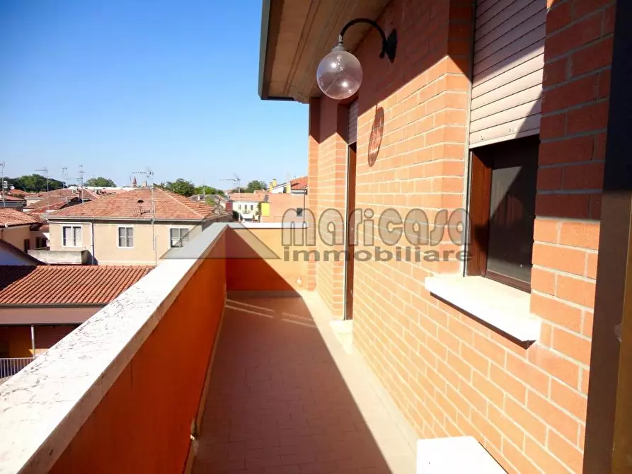 Immagine 21 di Appartamento in affitto  in Via Ferruccio Parri a Ferrara