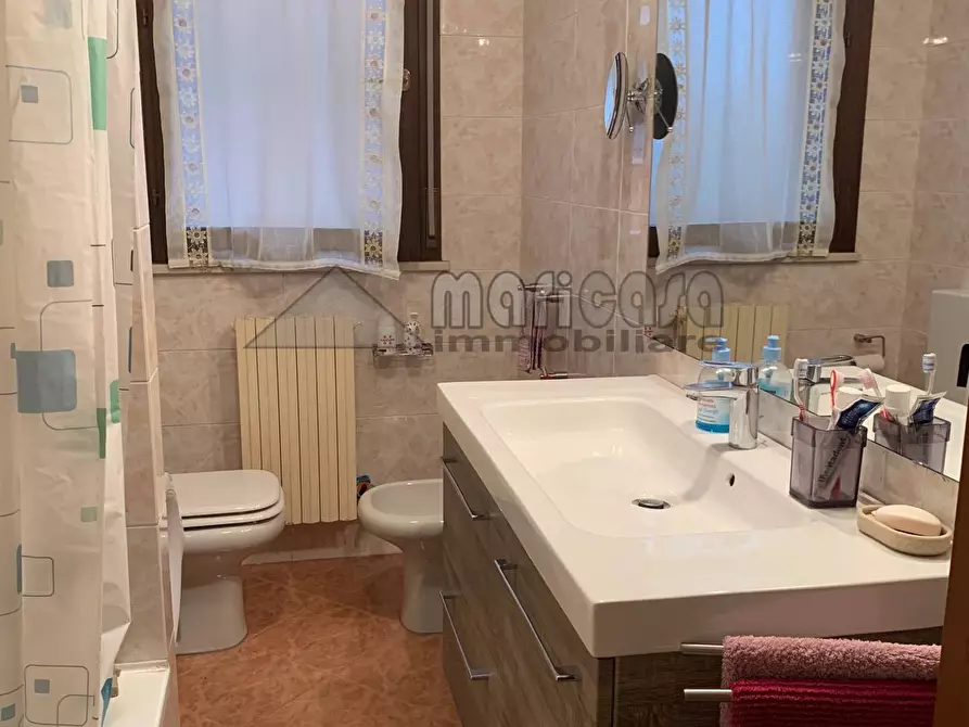 Immagine 20 di Appartamento in affitto  in Via Ferruccio Parri a Ferrara