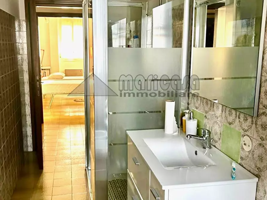 Immagine 10 di Appartamento in affitto  in via Neri a Ferrara