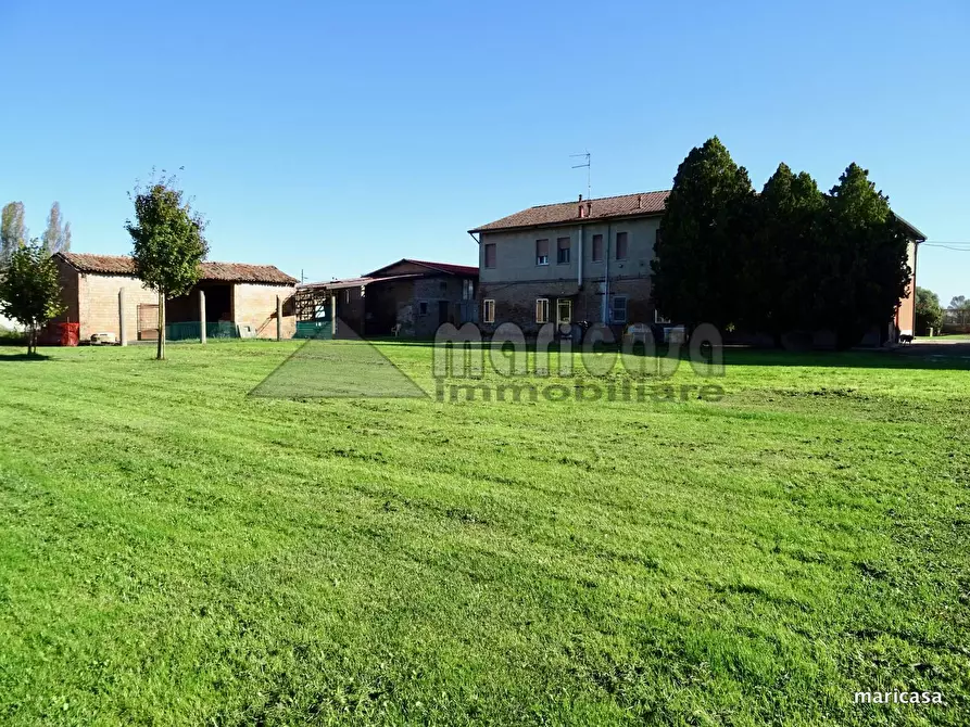 Immagine 19 di Casa indipendente in vendita  in Via Rocca a Ferrara