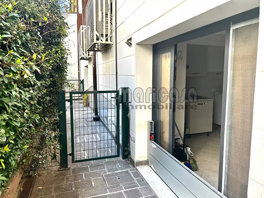 Immagine 19 di Appartamento in vendita  in Via Cosme' Tura a Ferrara