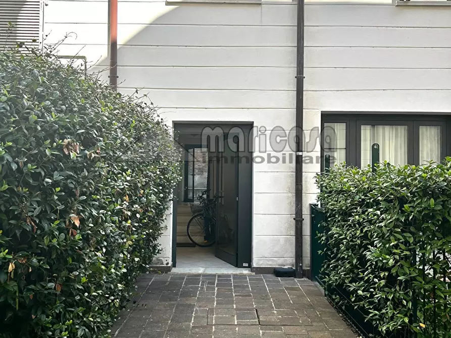 Immagine 11 di Appartamento in vendita  in Via Cosme' Tura a Ferrara