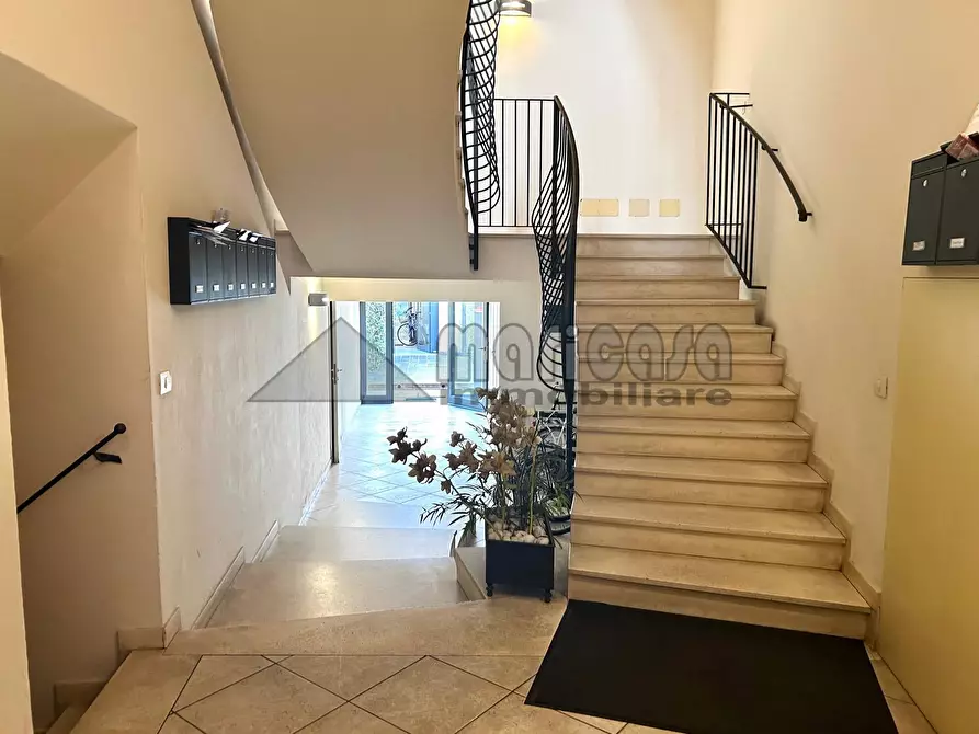 Immagine 12 di Appartamento in vendita  in Via Cosme' Tura a Ferrara