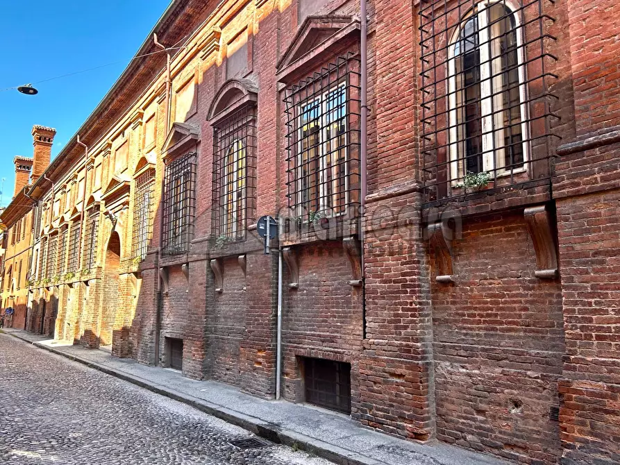Immagine 10 di Appartamento in vendita  in Via Cosme' Tura a Ferrara