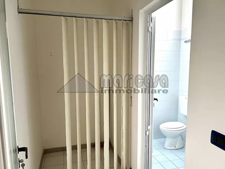 Immagine 12 di Locale commerciale in vendita  in via Puccini a Codigoro