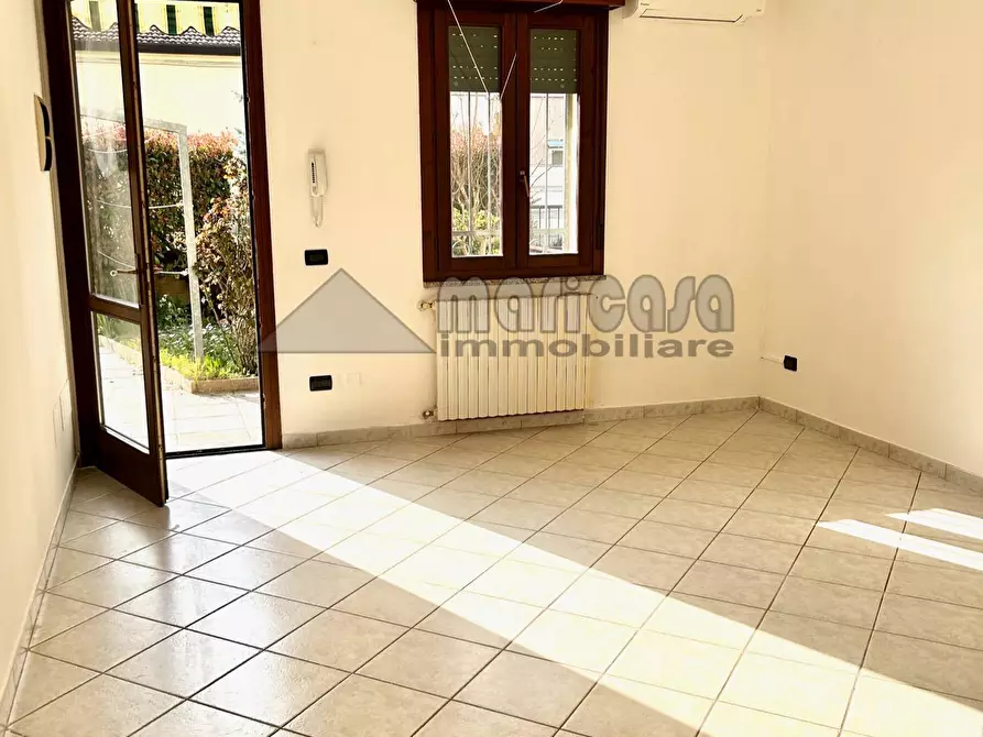 Immagine 36 di Villetta a schiera in vendita  in via Ricci a Copparo