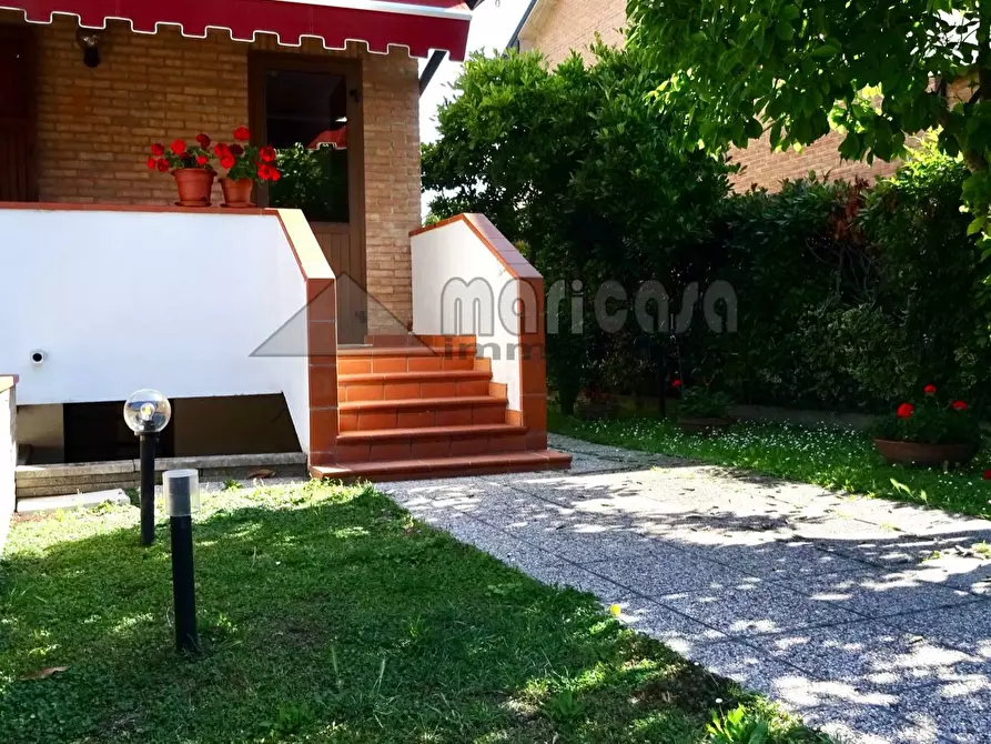 Immagine 3 di Villetta a schiera in vendita  in Via Bologna a Ferrara