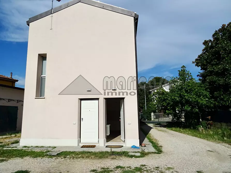 Immagine 18 di Casa indipendente in affitto  in san martino via Chiesa a Ferrara