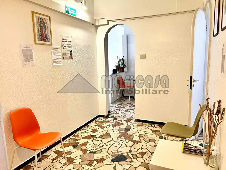 Immagine 10 di Ufficio in affitto  in via Cattaneo a Ferrara