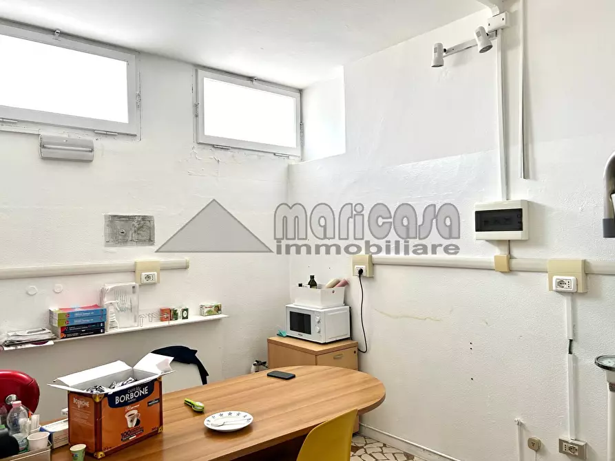 Immagine 18 di Ufficio in affitto  in via Cattaneo a Ferrara