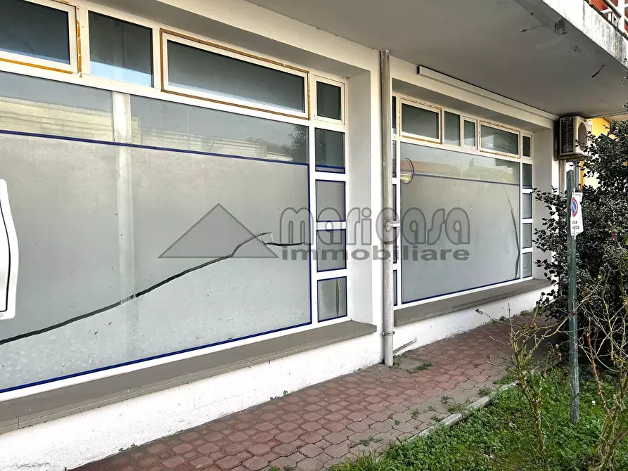 Immagine 15 di Locale commerciale in affitto  in via Puccini a Codigoro